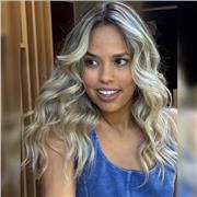 Profesora, bailarina y coreógrafa de danza urbana y latino, para niños, jóvenes y adultos. Eventos corporativos, quinceaños, bodas